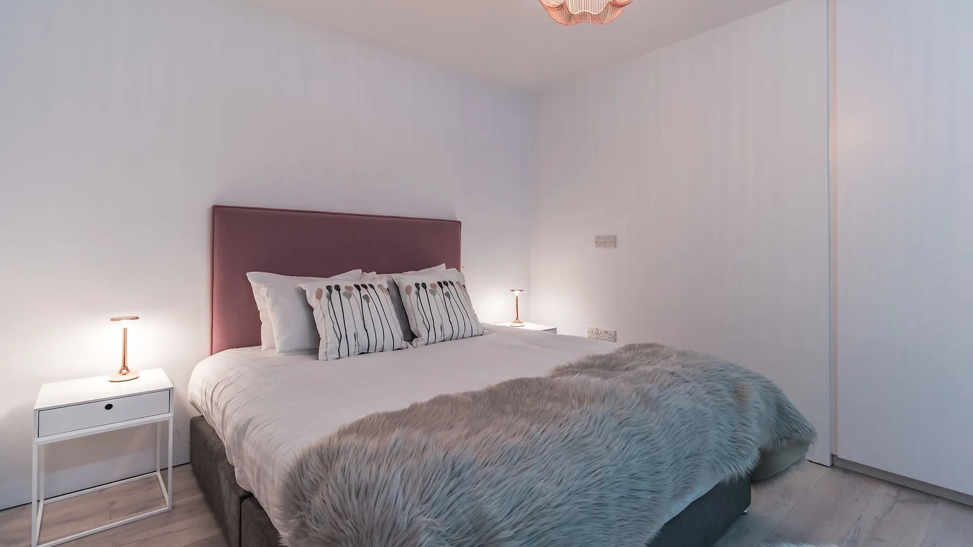 Apartment The Phil Lennet Suite Dublin